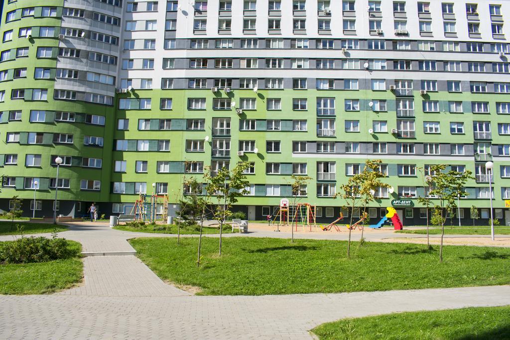 Jacuzzi Apartcomplex Kaskad, Панорамный Вид Центр Минска ภายนอก รูปภาพ